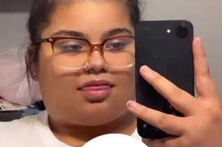 BACK AVALIABLE - Image 1