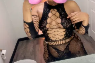 NITE TIME INCALL FUN 🎯🔥 THICKEST BARBIE 🐎🔥SOFT ASSS😍😝 JUICY PUSSY 💦 PRETTY FACE😻 LETS HAVE FUNN - Image 4