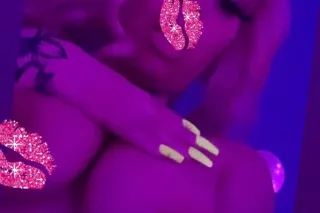 Bring me that WOOD 🪵45 inch A$$ come pound me out, COME HAVE SOME FUN - Image 1