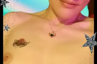 HHR SPECIAL NTIL 9 IF UR A RUDE A**HLE DO NOT BOTHER CONTACTING ME! I AM NOT LOOKING 4 SUM1 WHO PLAYS GAMES & WASTES MY TIME! IF U WANT SUM DRAMA FREE FUN I'M UR GIRL! NO GREEK! AA MEN OVER 40 ONLY! - Image 1