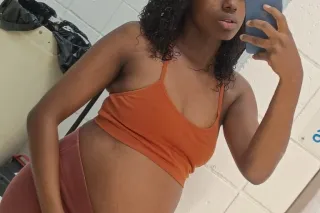 let's have some fun preggo pussy - Image 1